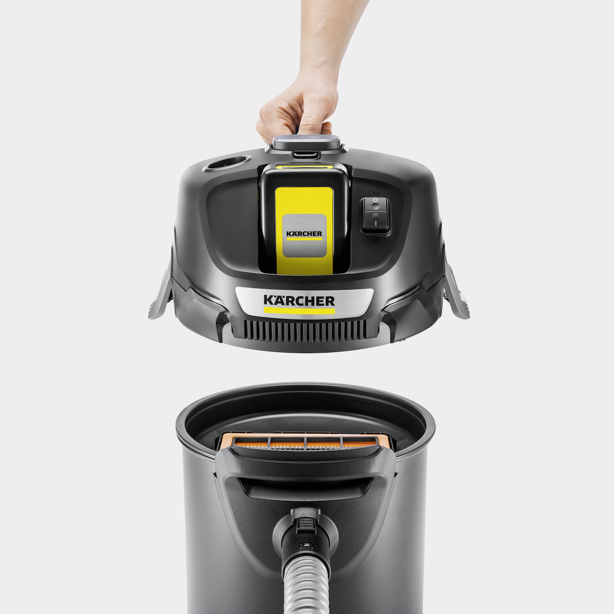 Karcher Ad 2 Σκούπα Στάχτης με Κάδο - Image 3