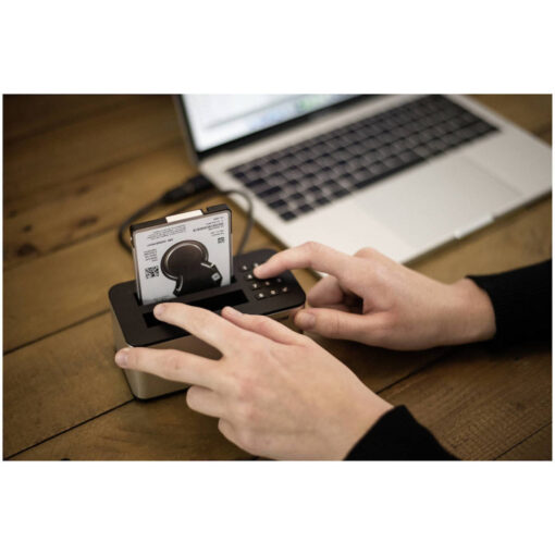 Freecom mDOCK Keypad Secure 56424 Docking Station για 2 Σκληρούς Δίσκους SATA 2.5" με σύνδεση USB-C / USB 3.1 / USB 3.0 / USB 2.0 (56424) - Image 4