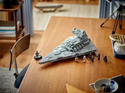 Lego Star Wars Imperial Star Destroyer για 10+ Ετών 1550τμχ - Image 4