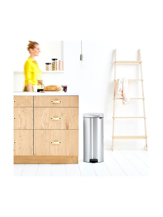 Brabantia NewIcon Κάδος Απορριμμάτων από Ανοξείδωτο Ατσάλι Matt Steel FPP με Πεντάλ 30lt - Image 2