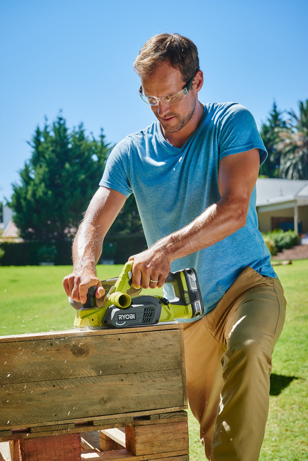 Ryobi R18PL-0 Πλάνη 18V Solo με Σύστημα Αναρρόφησης - Image 3