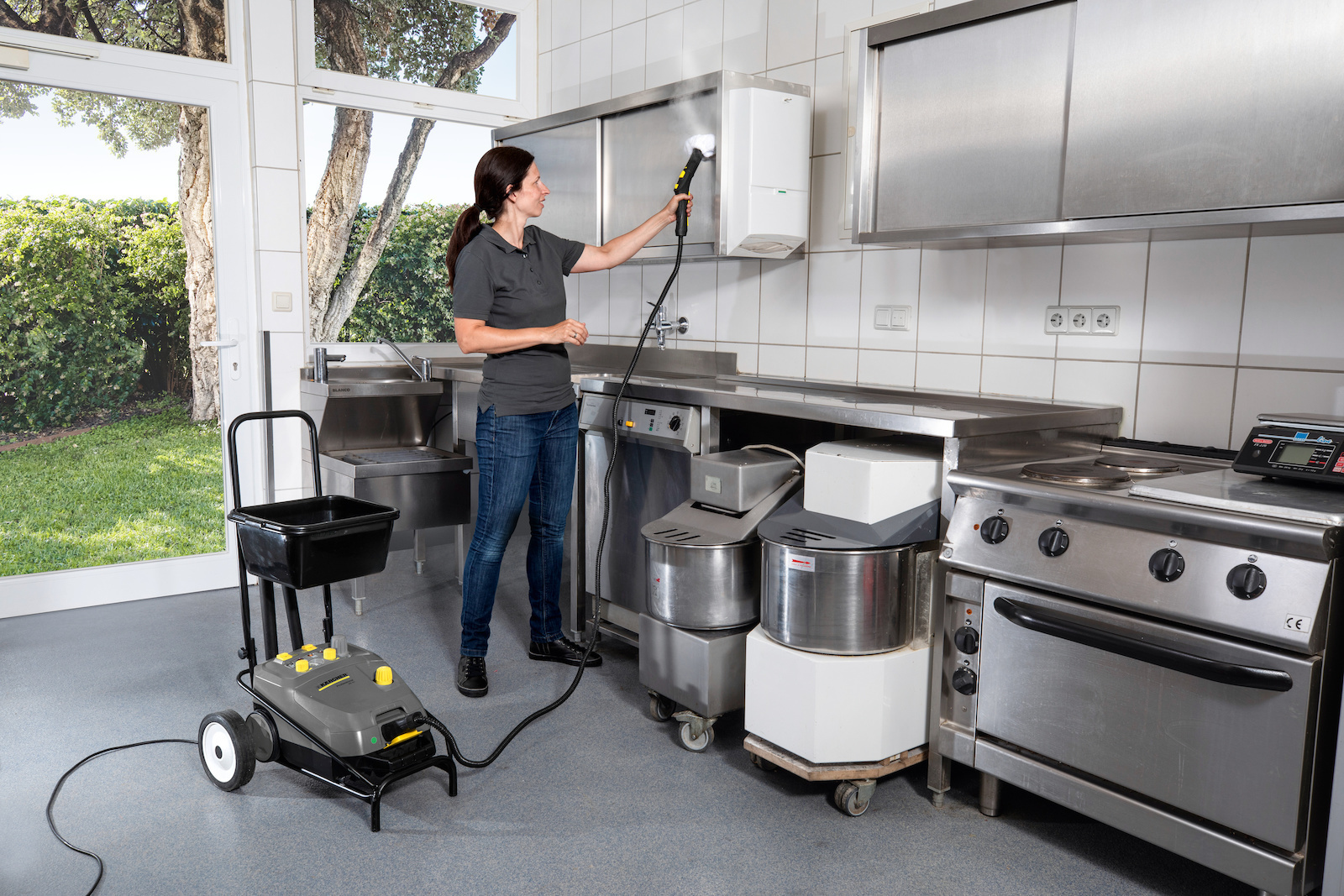 Karcher SG 4/4 Ατμοκαθαριστής Πίεσης 4bar με Ρόδες - Image 7