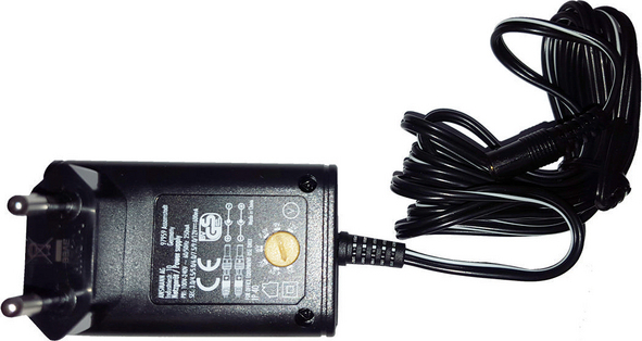 Ansmann APS 600 Universal Τροφοδοτικό 12 έως 12V με σετ βυσμάτων - Image 2