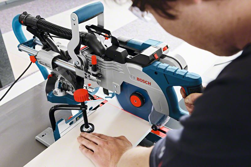 Bosch GCM 8 SDE Professional Φαλτσοπρίονο Ρεύματος Συρόμενο με Ισχύ 1600W, Δίσκο Κοπής Διαμέτρου 216mm & Ταχύτητα Κοπής 5000rpm - Image 6