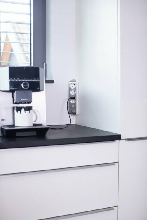 Brennenstuhl Πολύπριζο 4 Θέσεων με 2 USB-A και Καλώδιο 2m Ασημί 1153590420 - Image 9