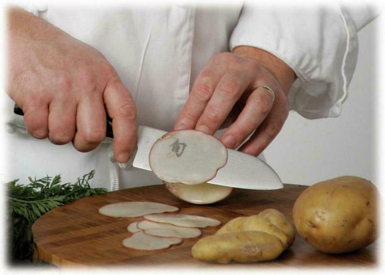 Kai Shun Classic Μαχαίρι Santoku από Δαμασκηνό Ατσάλι 14cm DM-0727 - Image 3