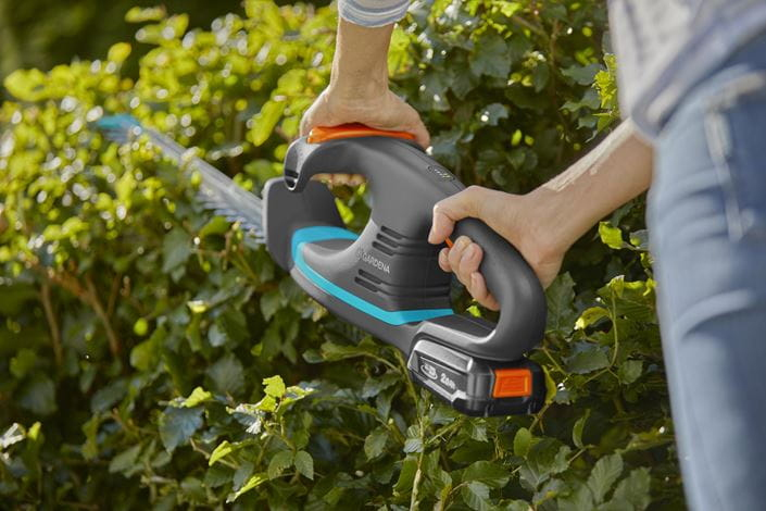 Gardena 14733-55 Μπορντουροψάλιδο Μπαταρίας 18V με Μήκος Λάμας 40cm Solo - Image 3