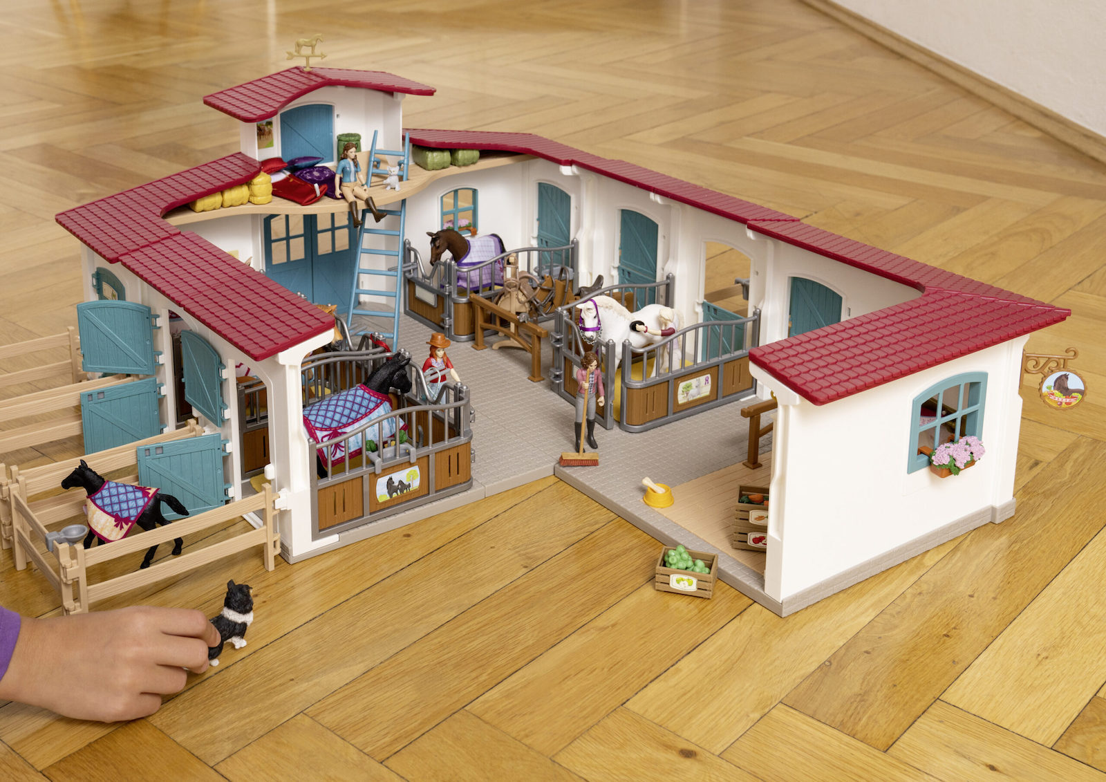 Schleich-S Παιχνίδι Μινιατούρα Horse Box with Mare and Foal για 5+ Ετών - Image 3