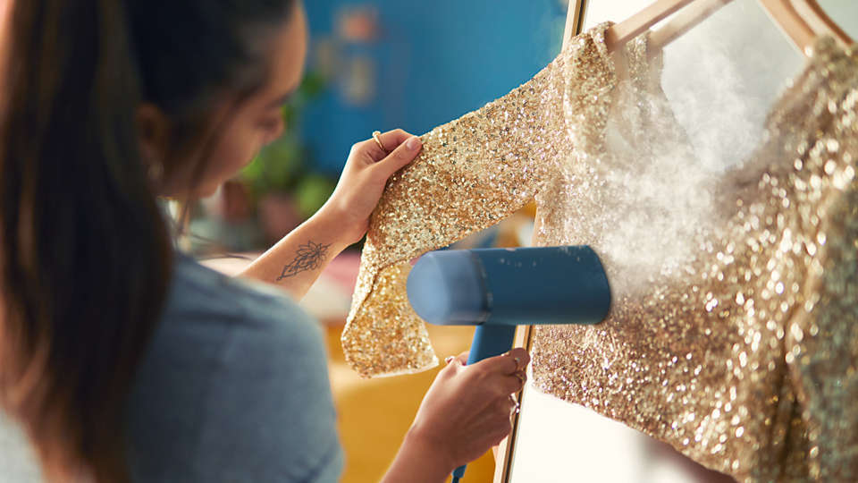 Philips Ατμοκαθαριστής Ρούχων Χειρός 1000W με Δοχείο 100ml Μπλε - Image 8