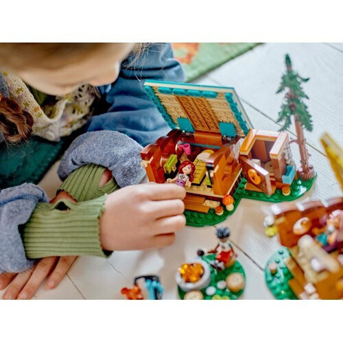 Lego Friends Adventure Camp Cozy Cabins για 7+ Ετών 437τμχ - Image 10