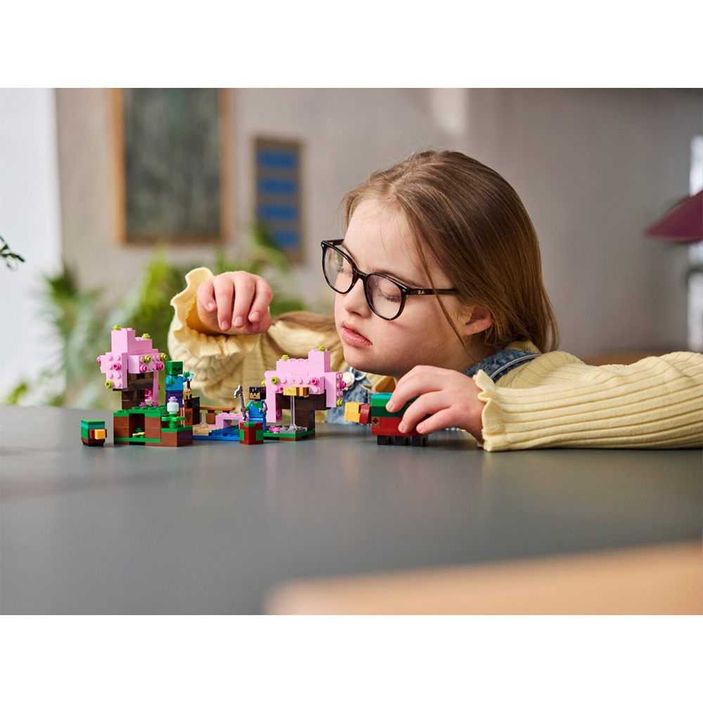 Lego Minecraft The Cherry Blossom Garden για 8+ Ετών - Image 11