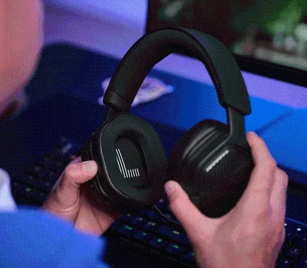 Trust GXT 493 Carus Ασύρματο Over Ear Gaming Headset με σύνδεση 3.5mm / Bluetooth / USB - Image 2