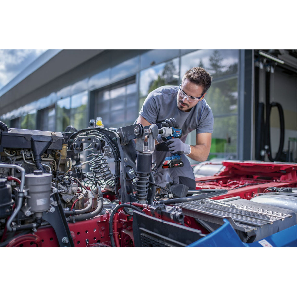 Bosch GDS 18V-450 HC Μπουλονόκλειδο Μπαταρίας 18V 2x4Ah με Υποδοχή 1/2" - Image 3