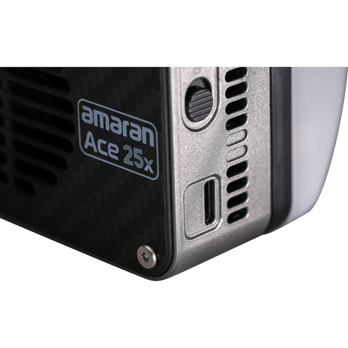 Amaran Ace 25x Kit Silver - Image 10