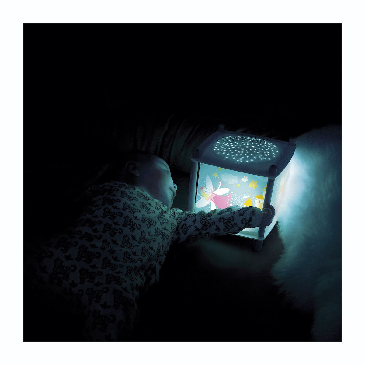 Trousselier Led Περιστρεφόμενο Παιδικό Φωτιστικό Projector Princess με Προβολή Αστεριών Πολύχρωμο - Image 4