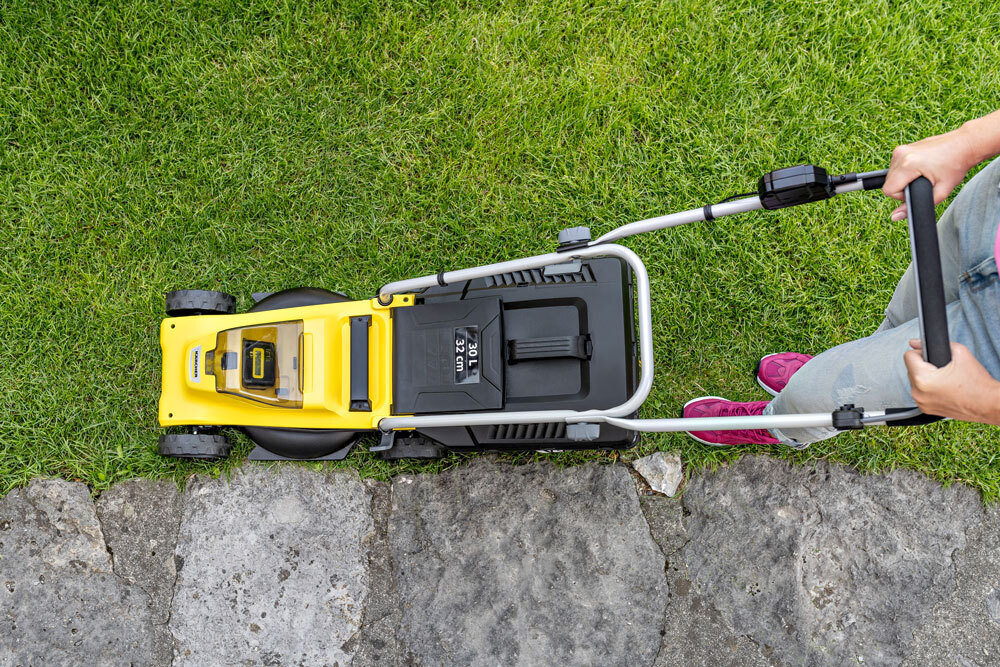 Karcher LMO 2-18 Μηχανή Γκαζόν Μπαταρίας 18V 1.445-401.0 - Image 3