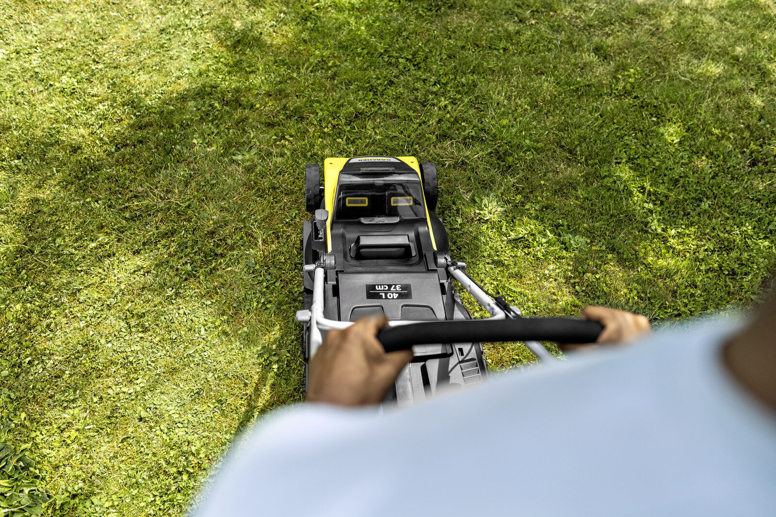 Karcher Μηχανή Γκαζόν Μπαταρίας - Image 5