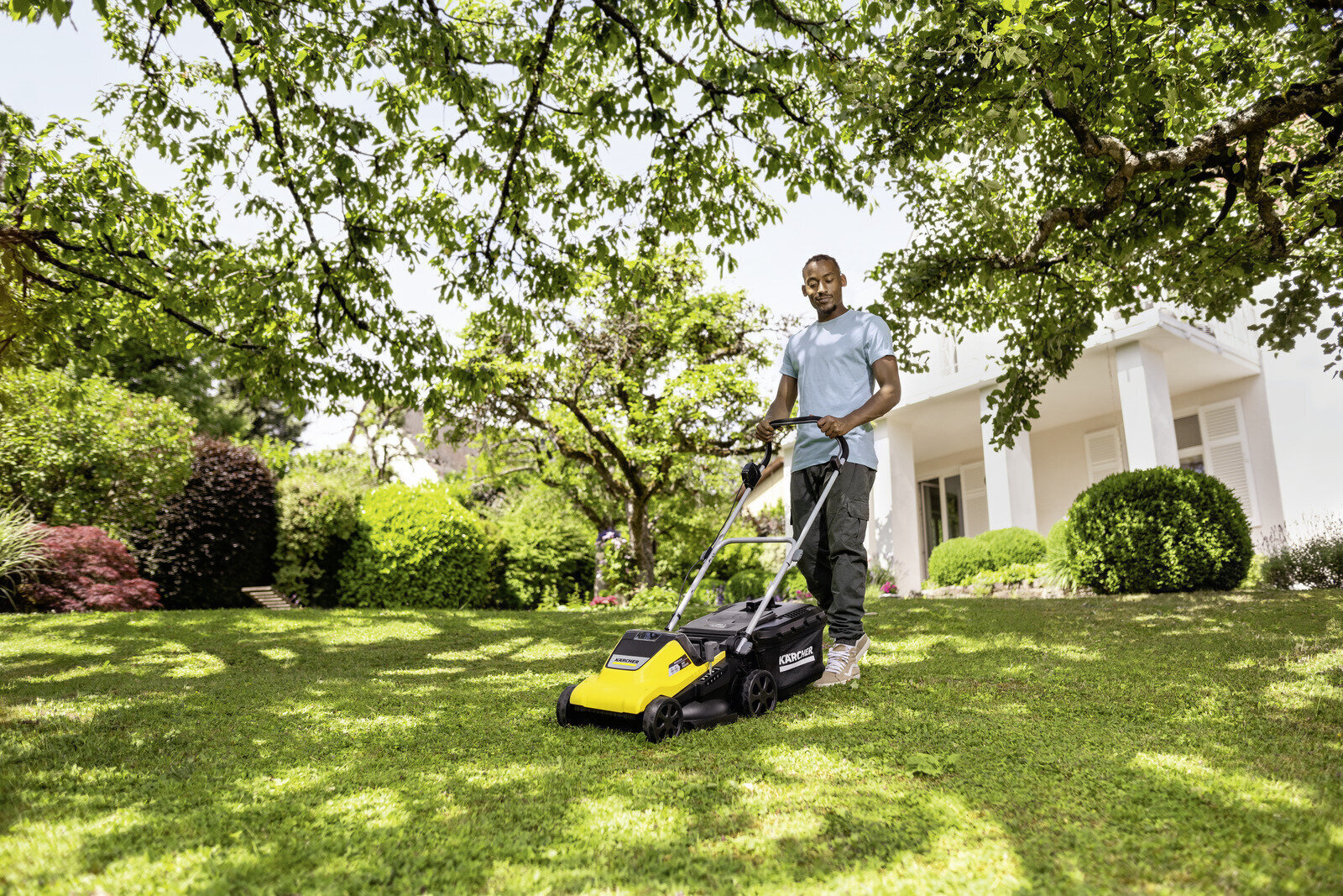 Karcher Μηχανή Γκαζόν Μπαταρίας - Image 3