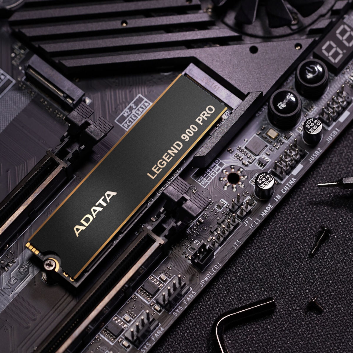Adata Legend 900 Pro SSD 2TB M.2 NVMe PCI Express 4.0 SLEG-900P-2TCS - Image 3