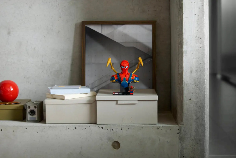 Lego Super Heroes Iron Spiderman Bust για 18+ Ετών 379τμχ - Image 10