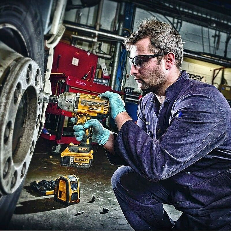 Dewalt DCF899P2 Brushless Μπουλονόκλειδο Μπαταρίας 18V 2x5Ah με Υποδοχή 1/2" - Image 8
