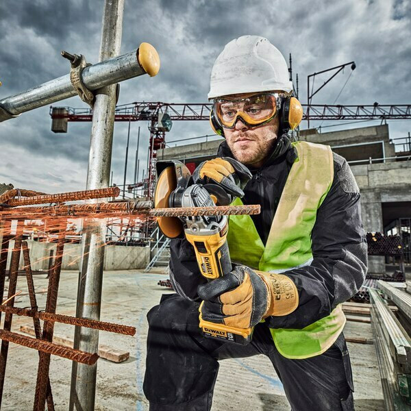 Dewalt DCK305P3T Σετ Δραπανοκατσάβιδο & Μπουλονόκλειδο Brushless 18V με 3 Μπαταρίες 5Ah και Θήκη - Image 5