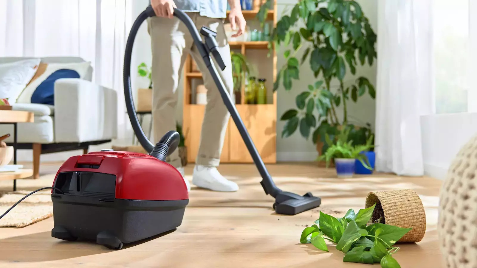 Bosch 600W με Σακούλα Κόκκινη BGB38RD2 - Image 5