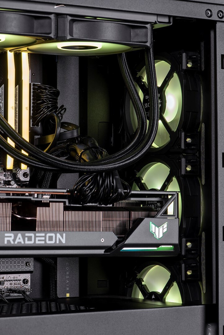 Action 5901443330370 (Ryzen 7-7800X3D/32GB/2TB) - Image 10