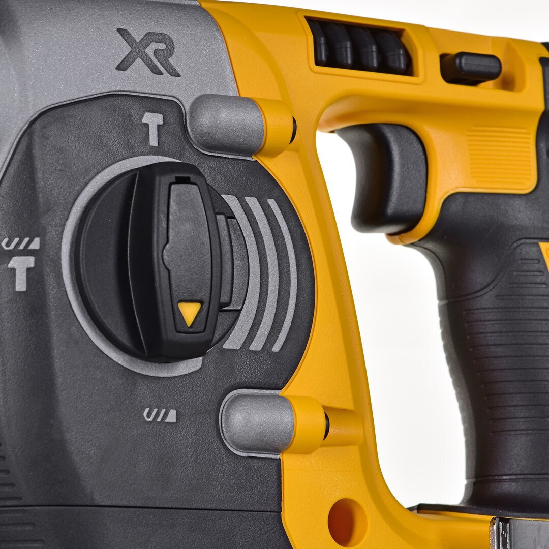 Dewalt Κρουστικό Σκαπτικό Πιστολέτο Μπαταρίας Brushless 18V 2x5Ah με Υποδοχή SDS Plus DCH273P2T - Image 9