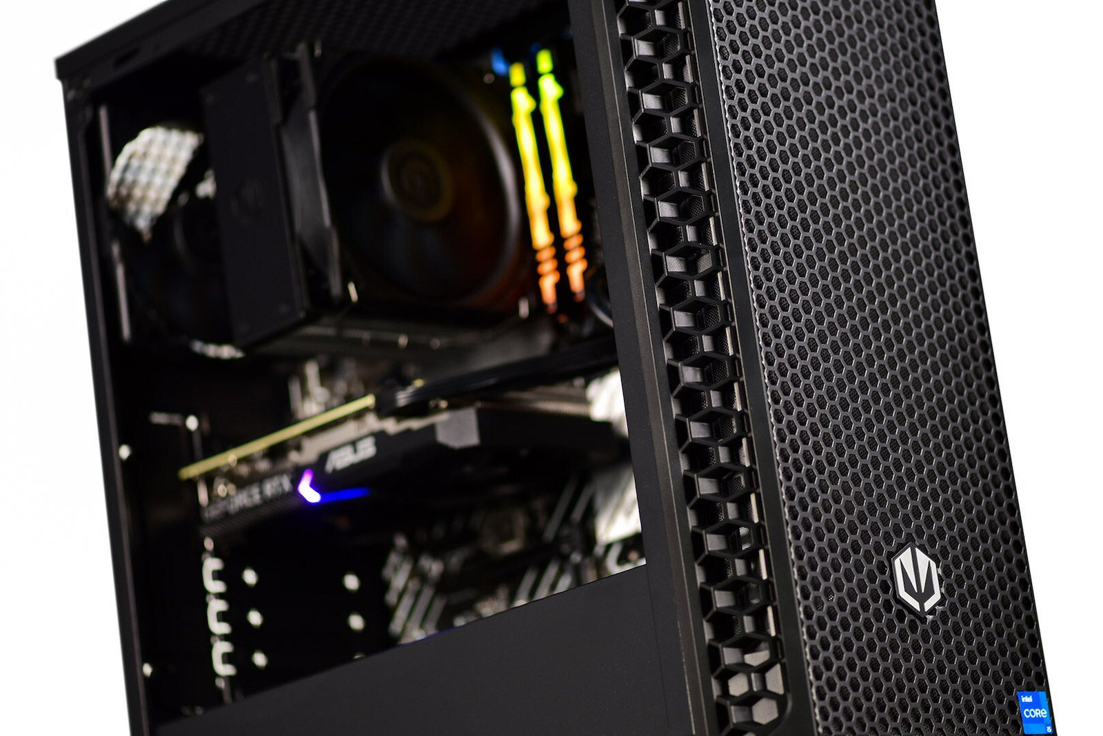 Actina Gaming Desktop PC (Ryzen 5-7600/32GB DDR5/1TB SSD/Radeon RX 7800 XT/No OS) - Image 2