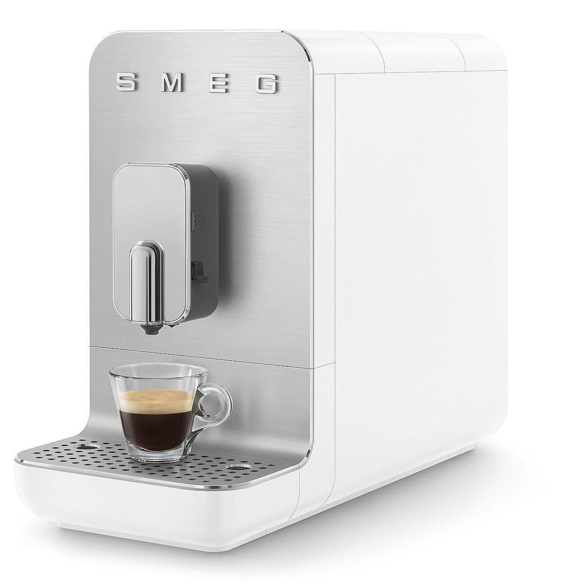 Smeg Αυτόματη Μηχανή Espresso 1350W Πίεσης 19bar με Μύλο Άλεσης Λευκή BCC13WHMEU - Image 4
