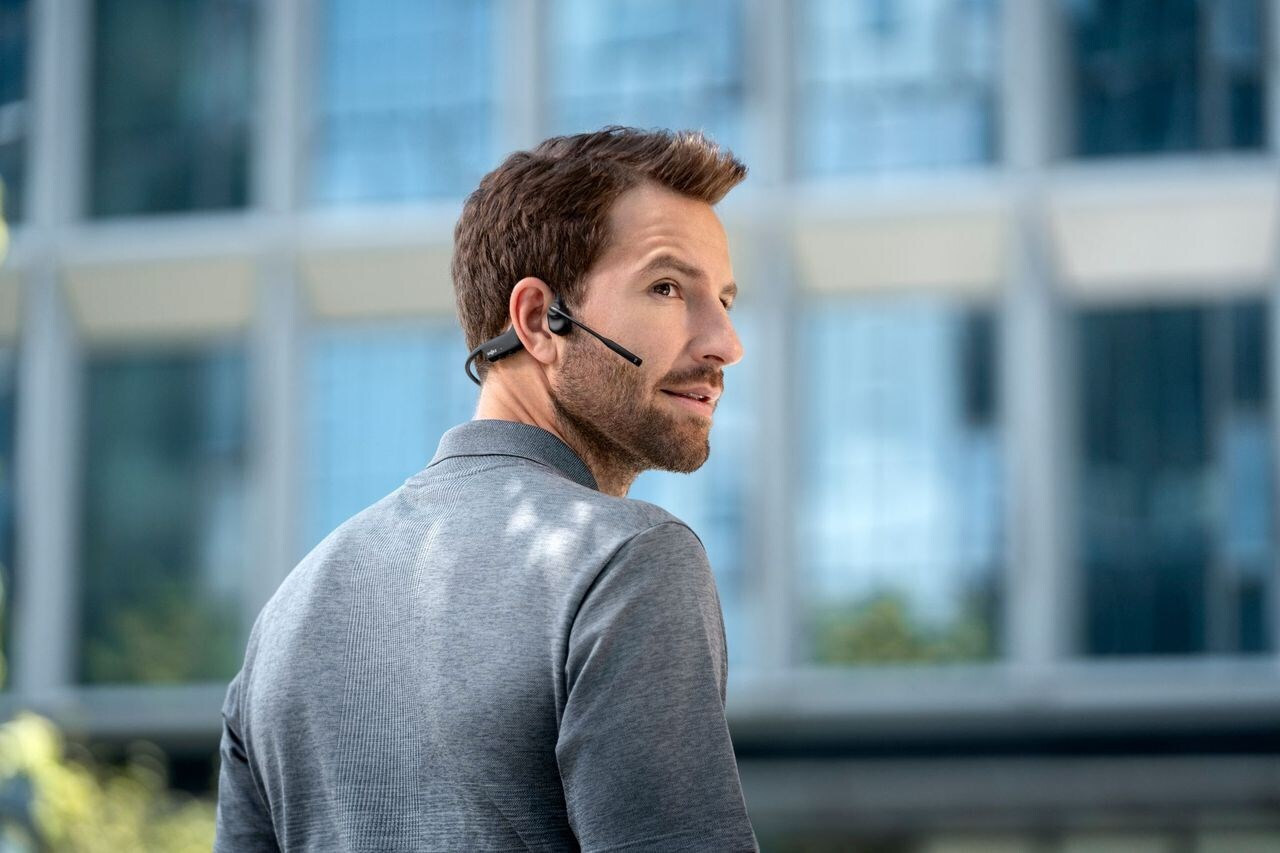 Shokz OpenComm2 Ασύρματα Bone Conduction Multimedia Ακουστικά με μικρόφωνο και σύνδεση Bluetooth - Image 2