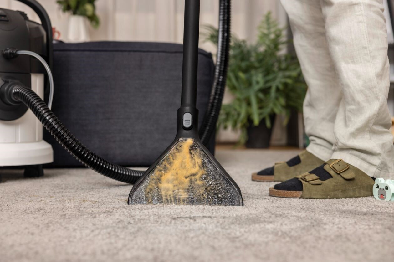 Karcher SE 4 Plus Special Υγρών / Στερεών 1000W 4lt - Image 9
