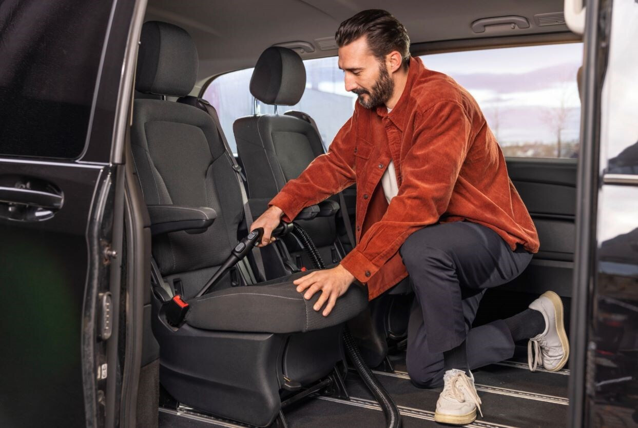 Karcher SE 4 Plus Special Υγρών / Στερεών 1000W 4lt - Image 2