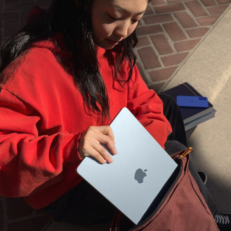 Apple MacBook Air 13.6" IPS Retina Display (M4-10‑core/16GB/512GB SSD/10-Core GPU) Sky Blue (International English Keyboard) - Image 10