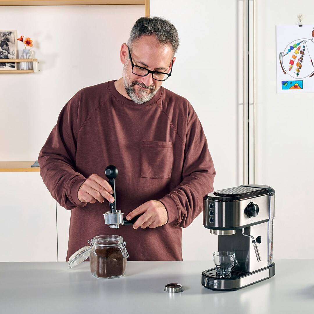 Black & Decker Ημιαυτόματη για Αλεσμένο Καφέ Μαύρη ES9200090B - Image 8