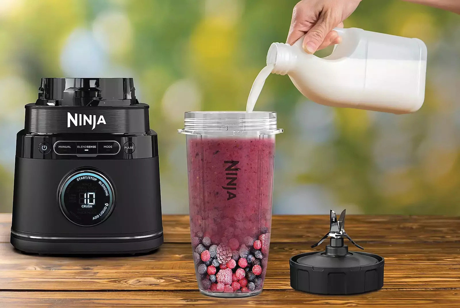 Ninja TB301EU με Κανάτα 2.1lt 1200W Μαύρο - Image 3