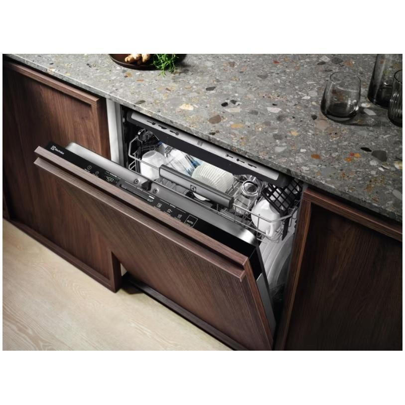 Electrolux Πλήρως Εντοιχιζόμενο για 14 Σερβίτσια Π59.6xY81.8εκ. EEG68600W - Image 8