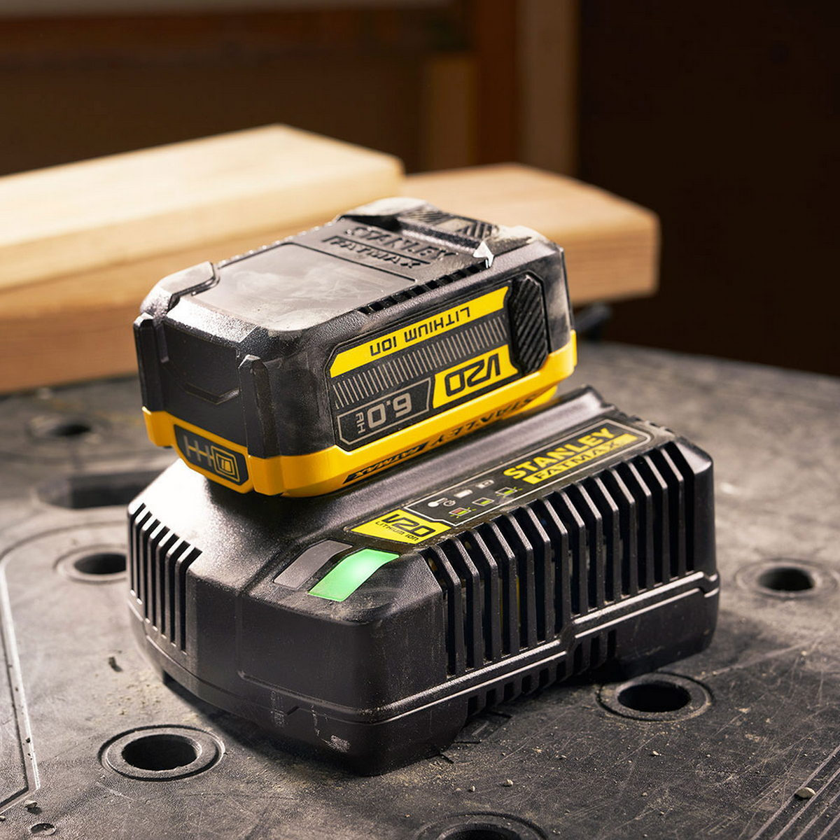 Stanley Μπαταρία Εργαλείου Λιθίου 18V SFMCB206 - Image 4