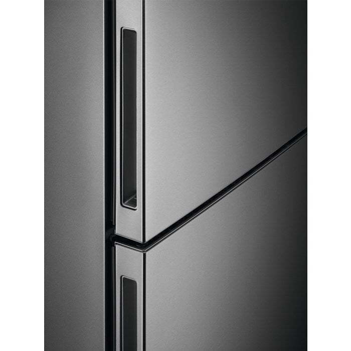Electrolux Ψυγειοκαταψύκτης 331lt NoFrost Inox LNC7ME32X3 - Image 6