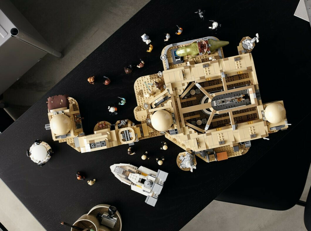 Lego Star Wars Mos Eisley Cantina για 18+ Ετών - Image 11