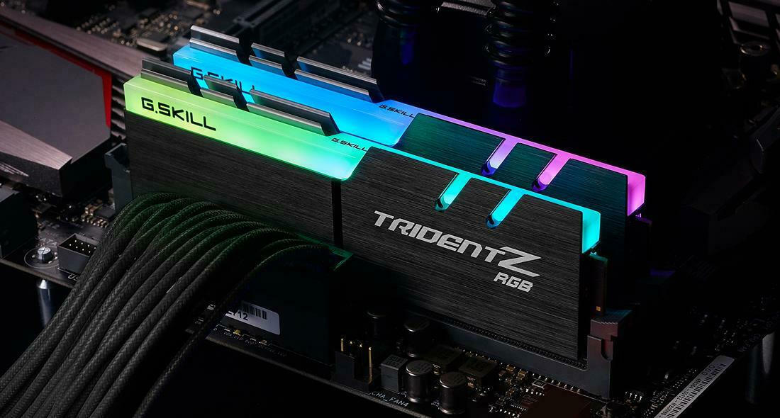 G.Skill Trident Z RGB DDR4 64GB RAM με 2x32GB Modules και Ταχύτητα 3600 για Desktop F4-3600C18D-64GTZR - Image 2