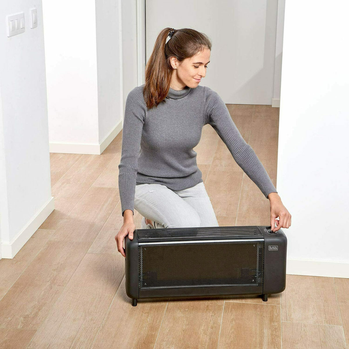 Black & Decker BXMRA1500E Θερμοπομπός Δαπέδου 1500W Mica 65x29cm - Image 5