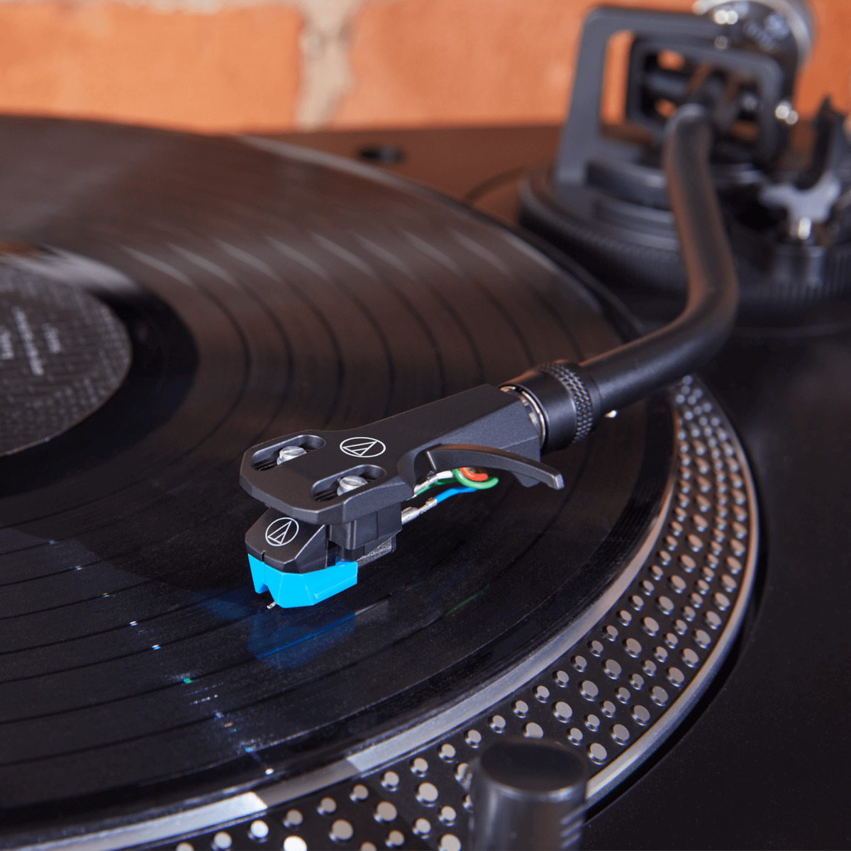 Audio Technica Κεφαλή Πικάπ AT-VM95C Κινητού Μαγνήτη σε Μπλε Χρώμα - Image 7