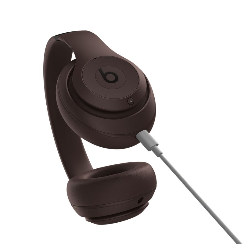 Beats Studio Pro Ασύρματα / Ενσύρματα Over Ear Ακουστικά με 40 ώρες Λειτουργίας και Quick Charge Deep Brown - Image 3