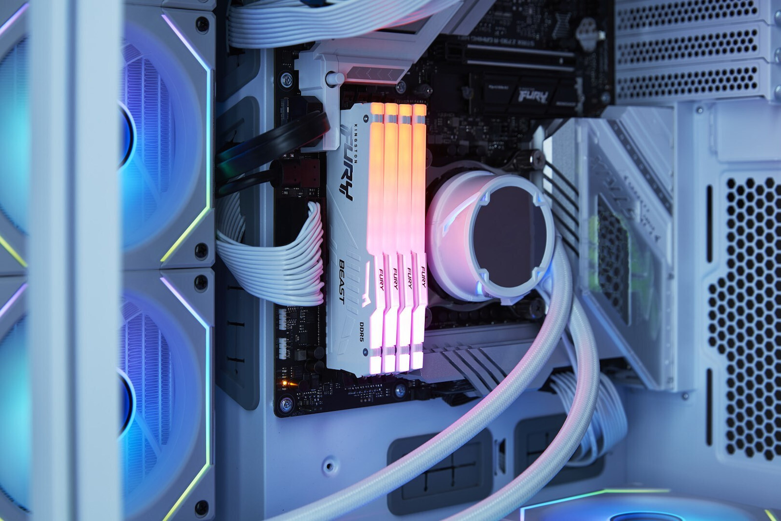 Kingston Fury Beast RGB DDR5 128GB RAM με 4x32GB Modules και Ταχύτητα 5600 για Desktop KF556C40BWAK4-128 - Image 8