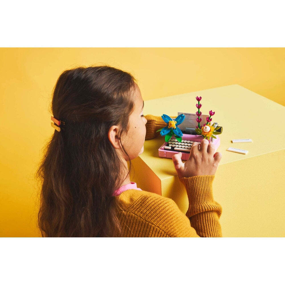 Lego Creator Typewriter with Flowers για 8+ Ετών 363τμχ - Image 10