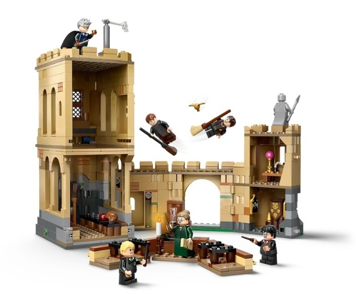 Lego Harry Potter Hogwarts Castle: Flying Lessons για 9+ Ετών 651τμχ - Image 2