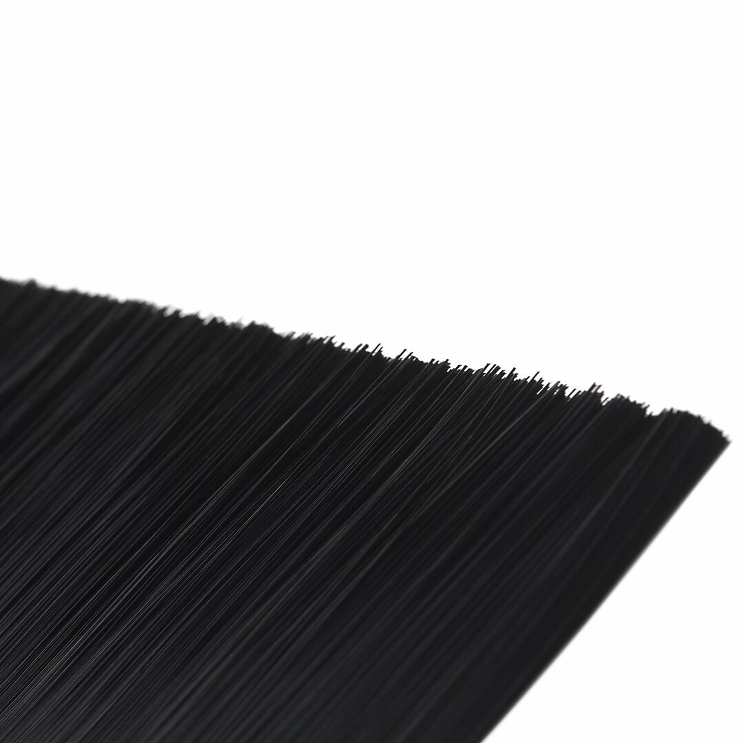 Lanberg Cable Entry Brush Panel 19'' Black - Image 6