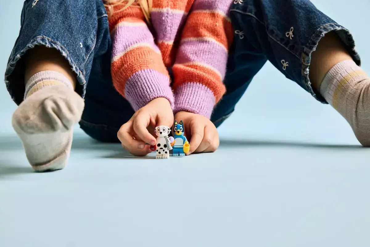 Lego Playground Fun With Bluey And Chloe για 4+ Ετών 104τμχ - Image 6